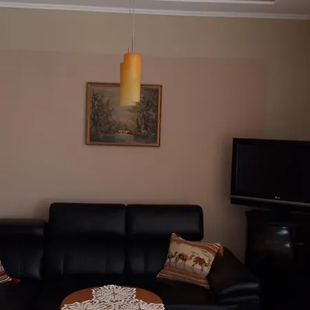 Ildi Appartement *